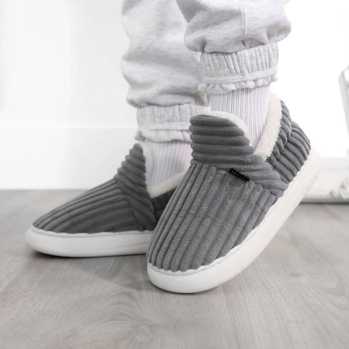 FluffyFlops™ - Weiche und Warme Hausschuhe