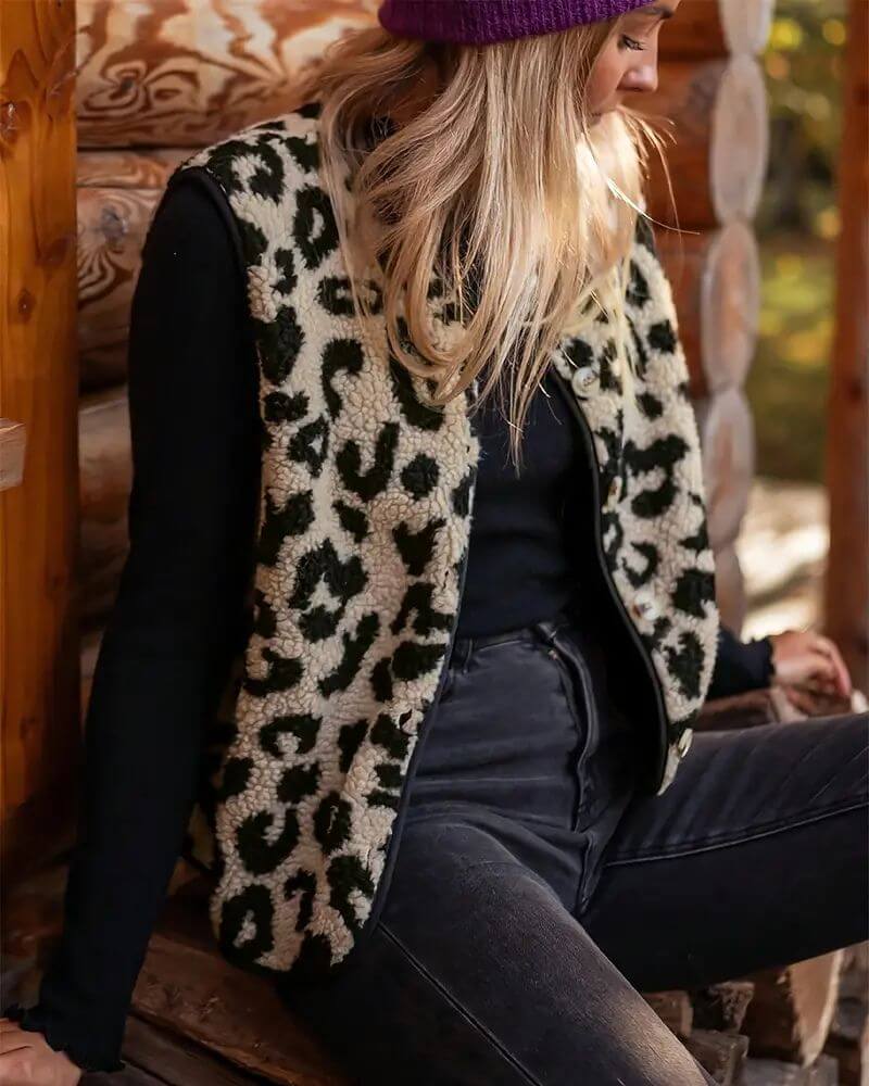 Madeleine™ - Winter Weste mit Leopardenmuster