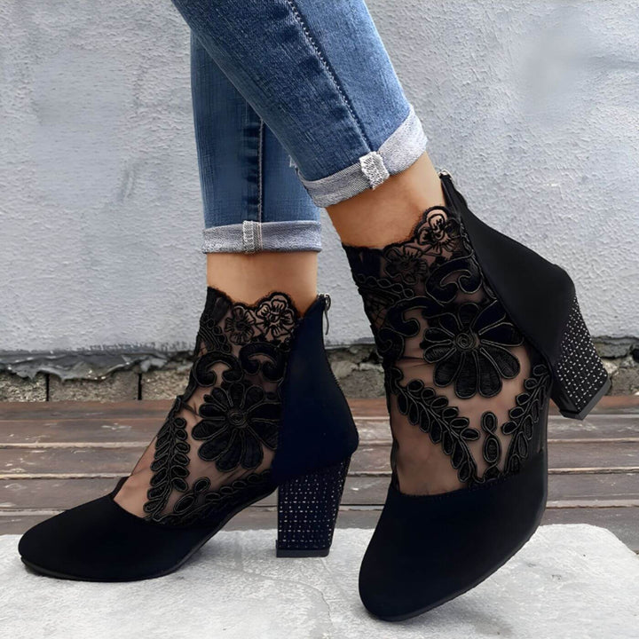 Nela™ – Atmungsaktive orthopädische Spitzen-Heels