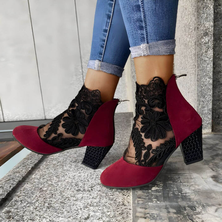 Nela™ – Atmungsaktive orthopädische Spitzen-Heels
